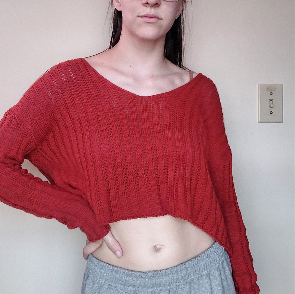 Forever 21 M rust dark orange cropped sweater